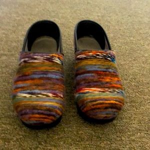 Dansko yarn shoes